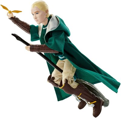    -    (Harry Potter Quidditch Draco Malfoy) (,  1)