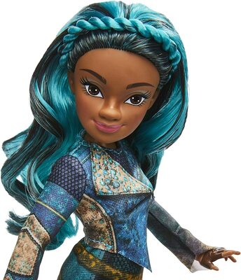     "  3" (Disney Descendants Uma Fashion Doll, Inspired by Descendants 3) (,  2)