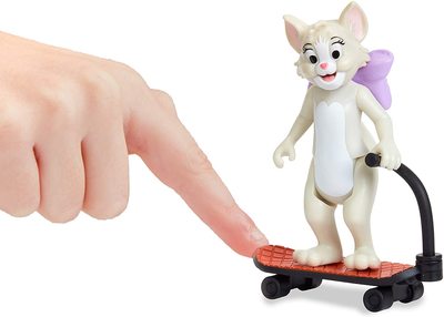       -    -  (Tom & Jerry Figure 2-Packs: Skateboarding Tom & Toots) (,  2)