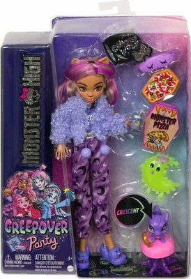   -   (2022.) (Clawdeen Wolf &amp; Pet Dog Crescent - Monster High Creepover Party) (,  4)