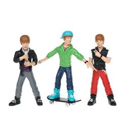   -   (Justin Bieber - Mini Doll Figure Collection)